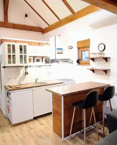 Tiny House Mm Apartment